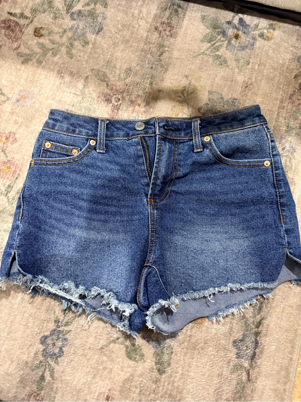 No Boundaries Blue Frayed Hem High-Rise Jean Shorts